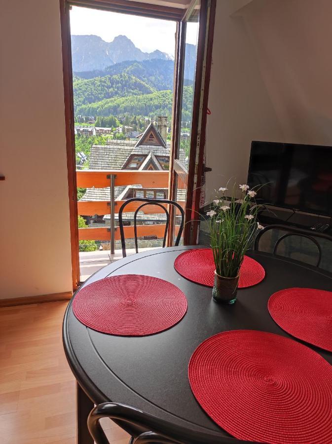 - Wymarzone Widoki Apartment *